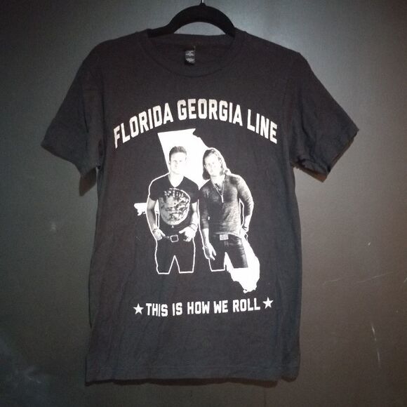 FGL Tops - Florida Georgia Line 2014 Tour Tee - This Is  How We Roll